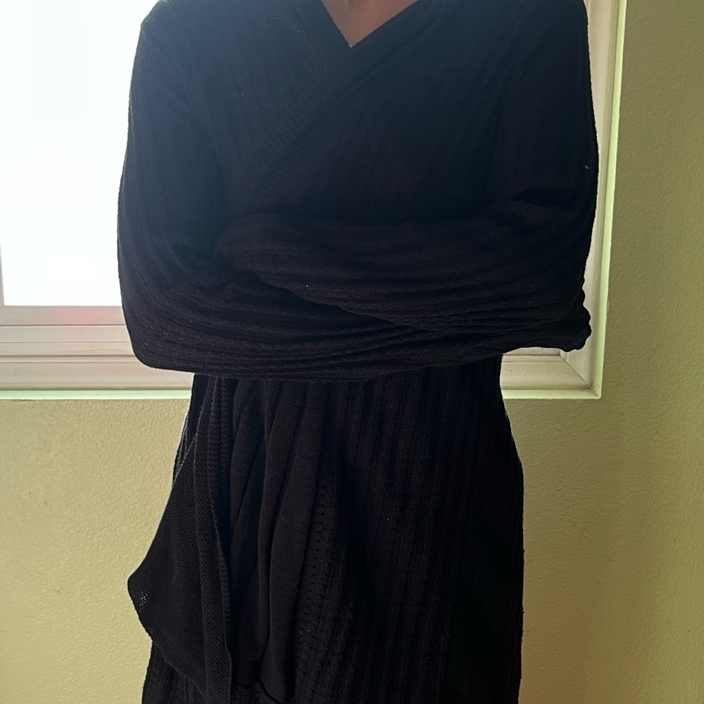 Max Studio Dark Knit Sweater Top